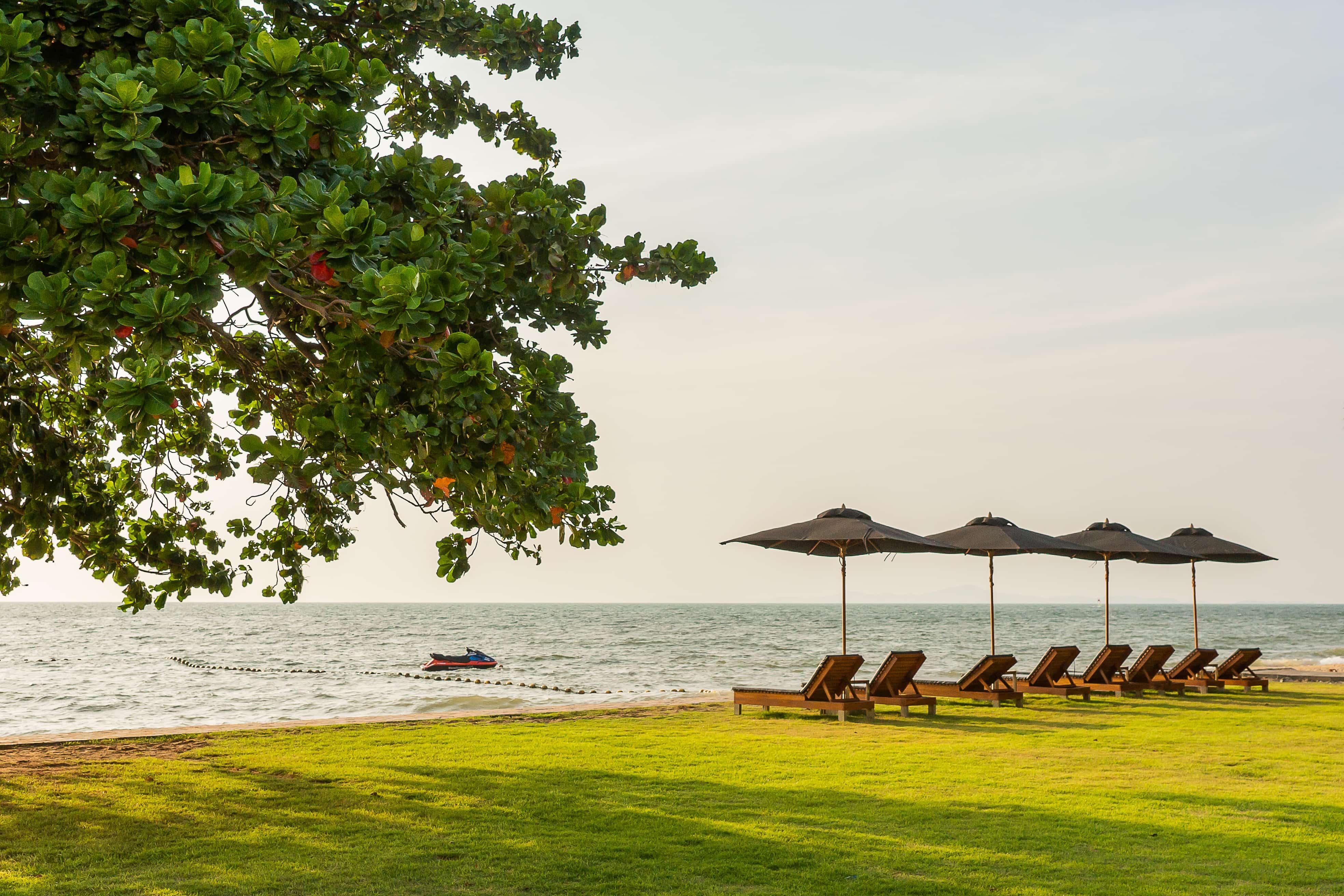 Ana Anan Resort&Villas Pattaya Bagian luar foto