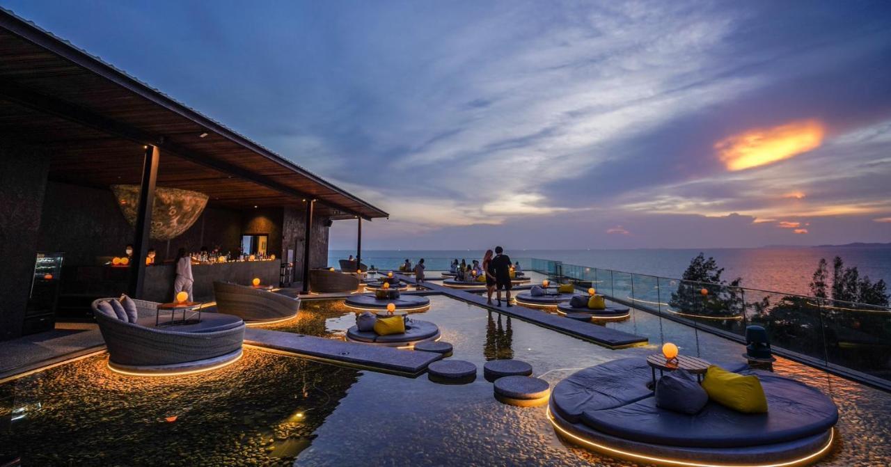 Ana Anan Resort&Villas Pattaya Bagian luar foto